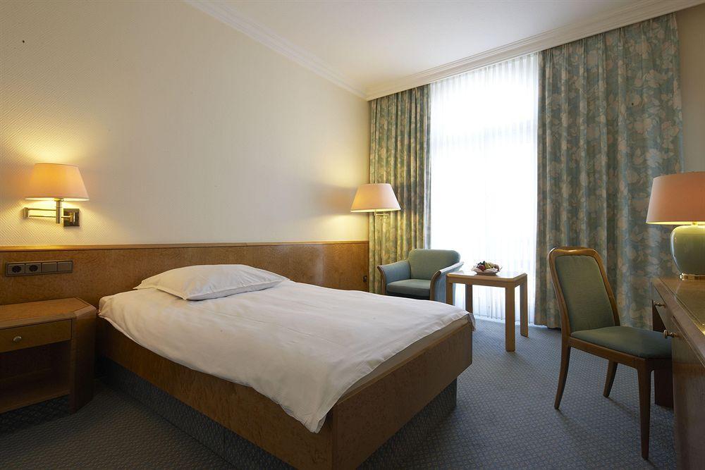 Steigenberger Hotel Bad Neuenahr חדר תמונה